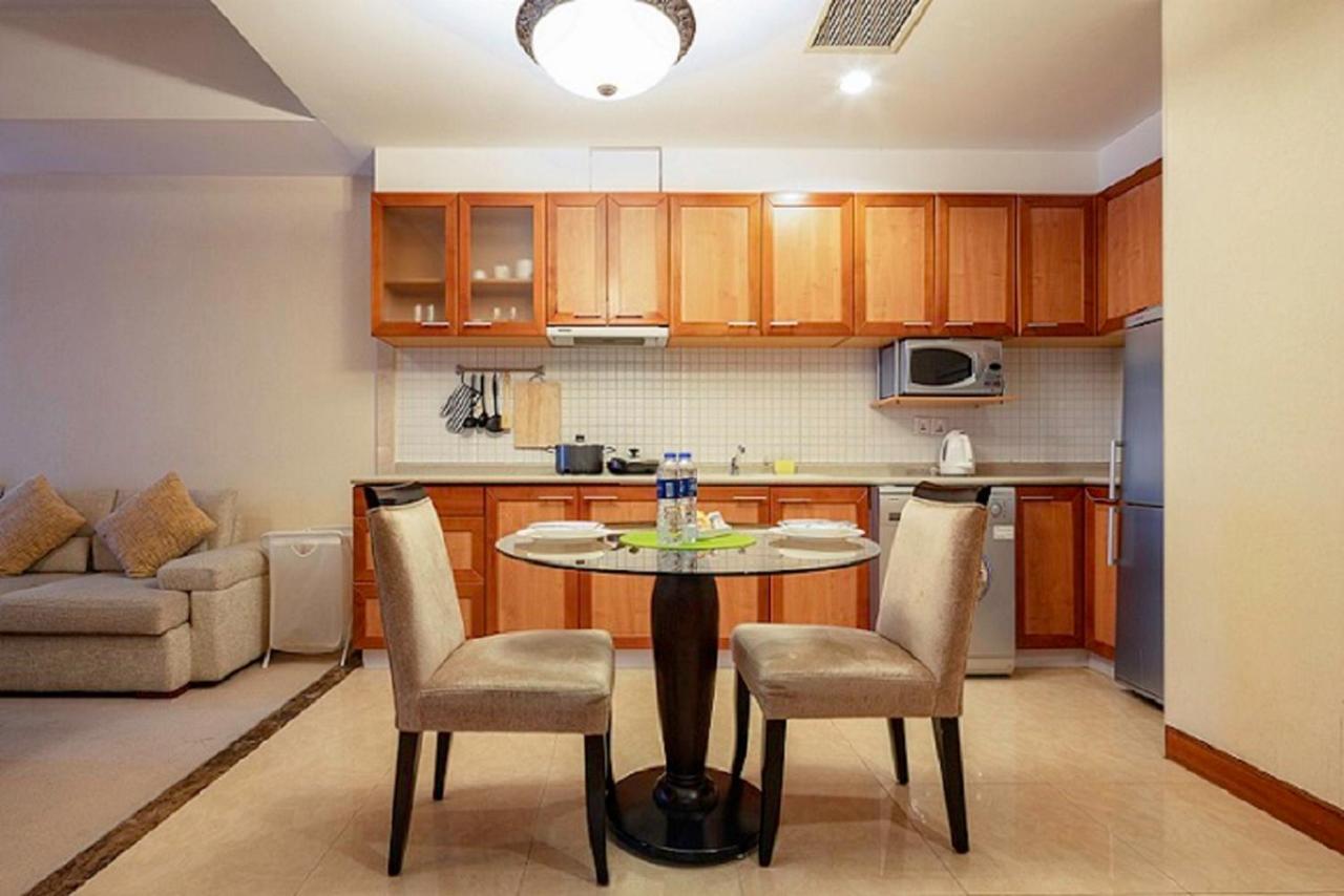 Dalian Asia Pacific Service Apartment Экстерьер фото